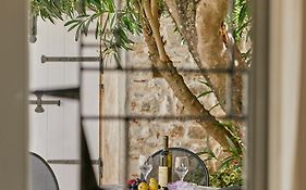 Mediterranean Holiday House & Apartments