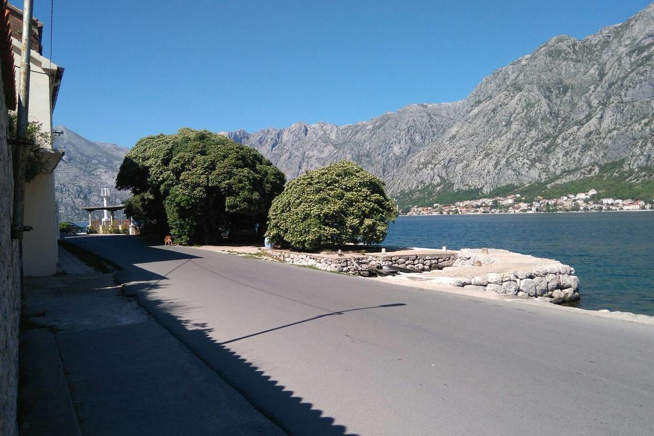 Mediterranean Holiday House & Apartments Kotor Dış mekan fotoğraf