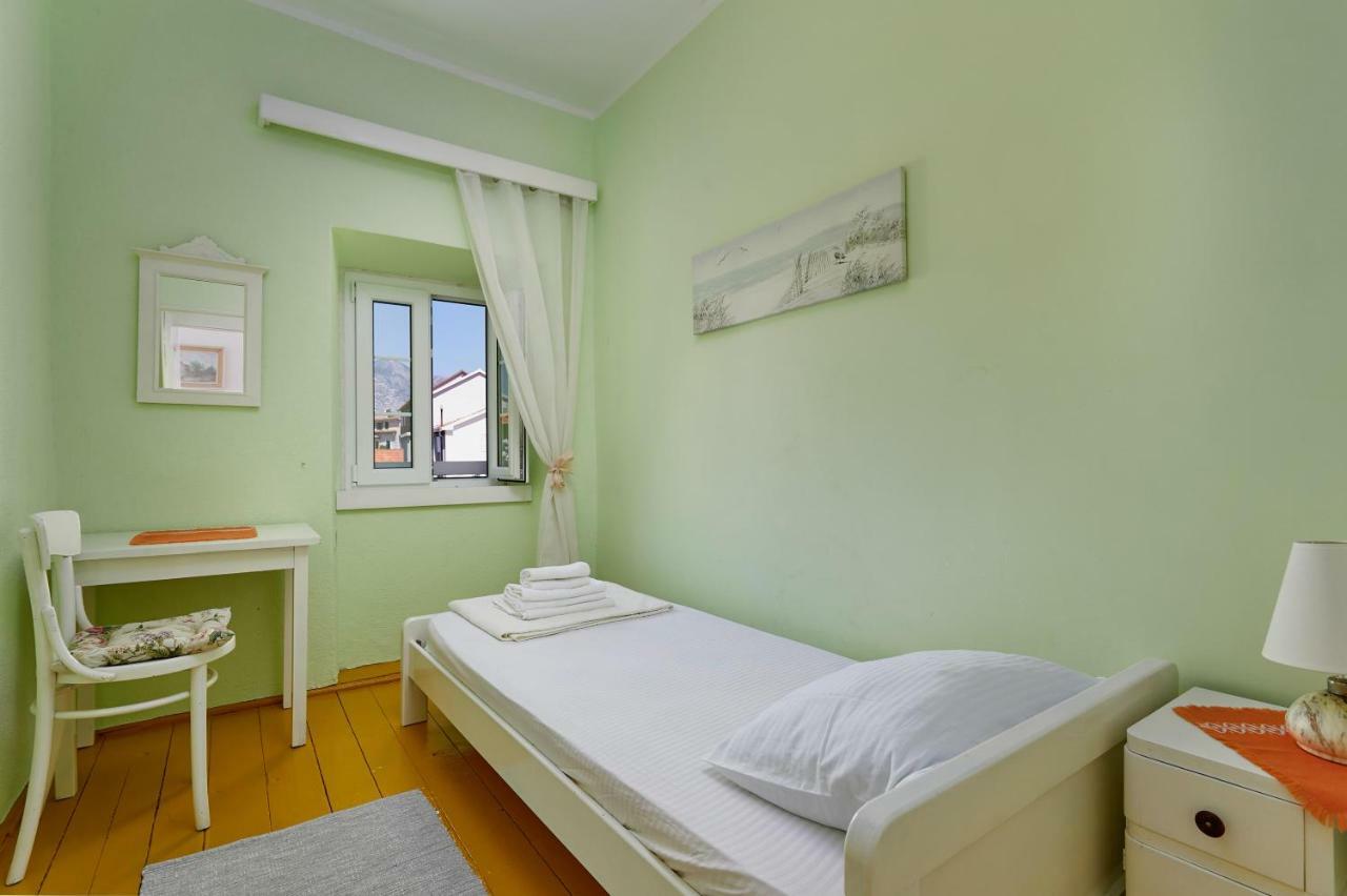 Mediterranean Holiday House & Apartments Kotor Dış mekan fotoğraf