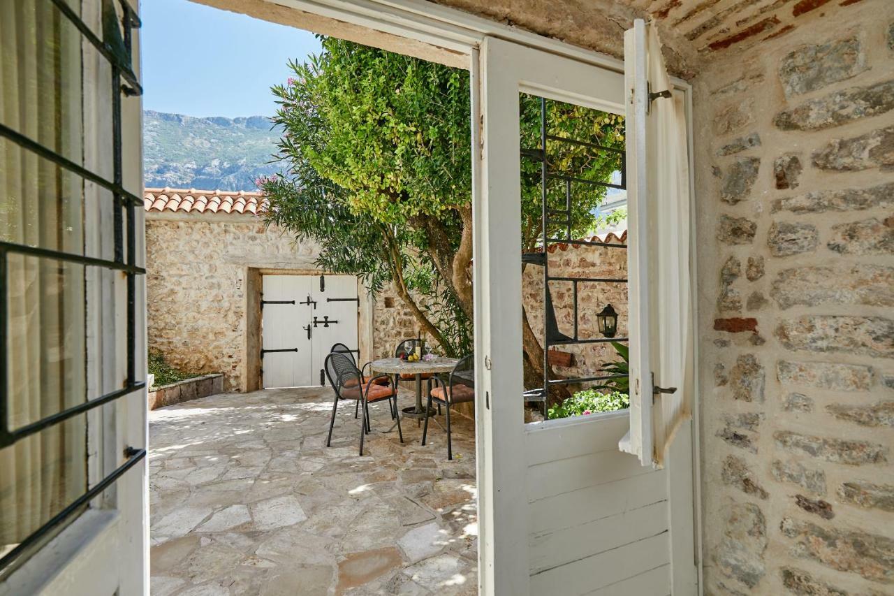 Mediterranean Holiday House & Apartments Kotor Dış mekan fotoğraf