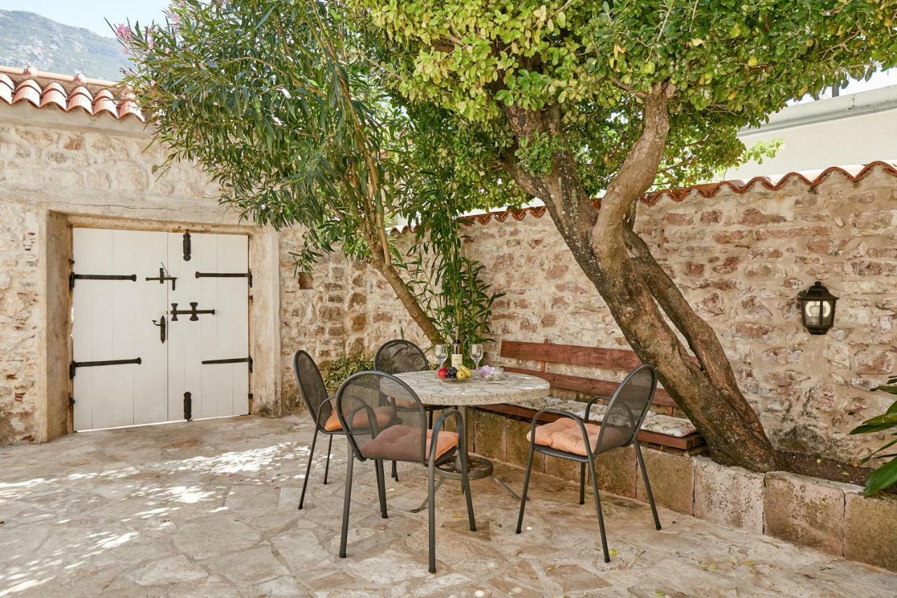 Mediterranean Holiday House & Apartments Kotor Dış mekan fotoğraf
